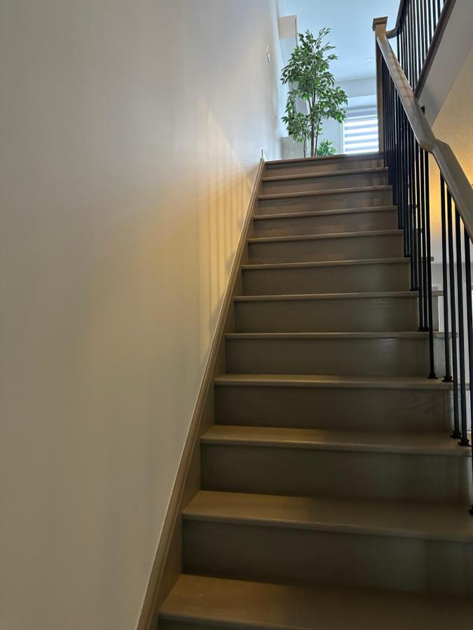 Modern Townhouse, Vaughan, Ontario, Canada 外观 照片